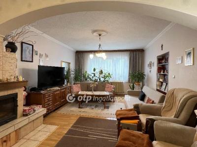 Eladó családi ház Felsőtárkány