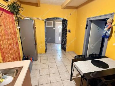 Eladó családi ház Pánd