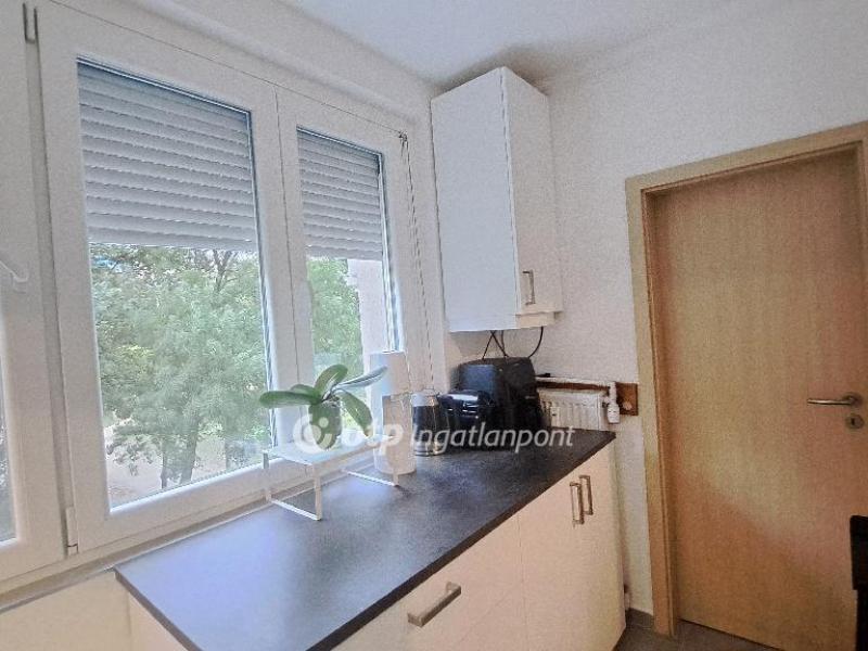 Eladó lakás Budapest