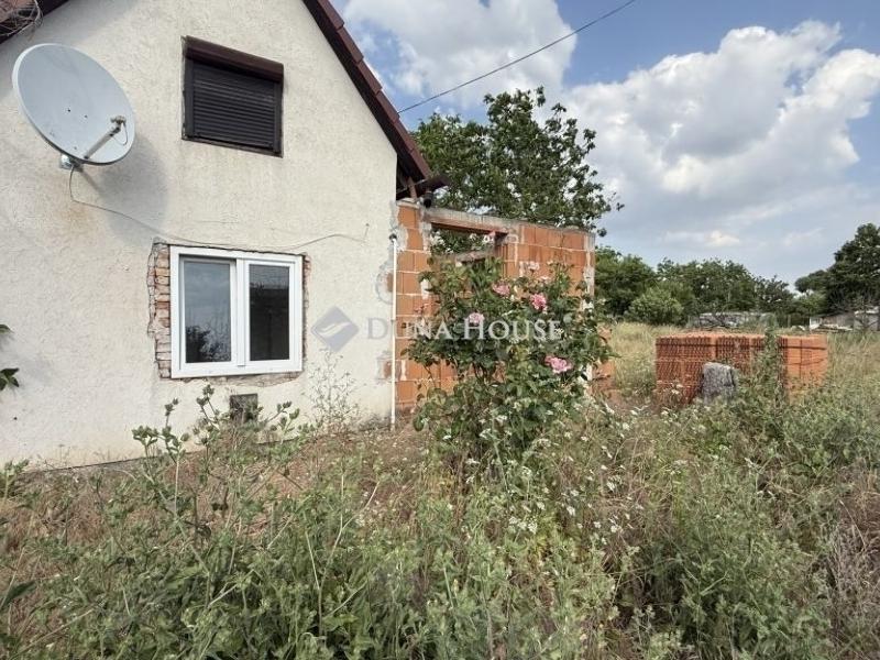 Eladó egyéb telek Szeged