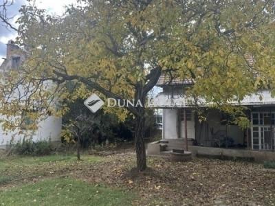 Eladó családi ház Budapest