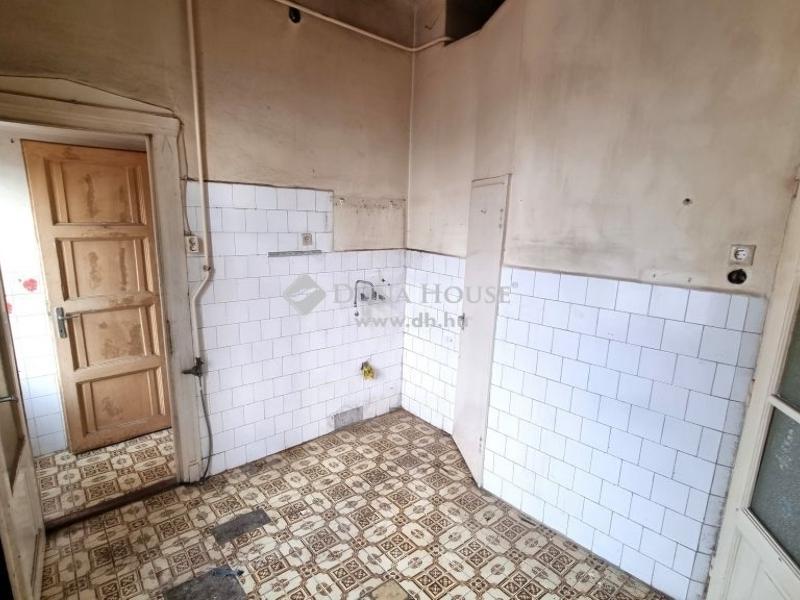 Eladó lakás Budapest