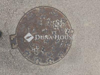 Eladó lakóövezeti telek Iváncsa