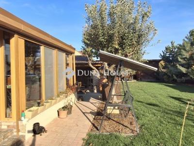 Eladó családi ház Adony