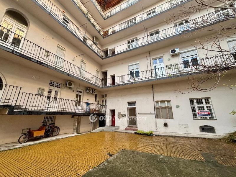 Eladó lakás Budapest