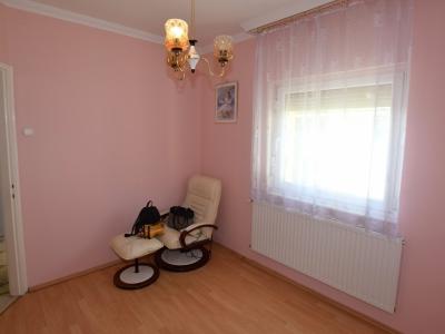 Eladó családi ház Debrecen