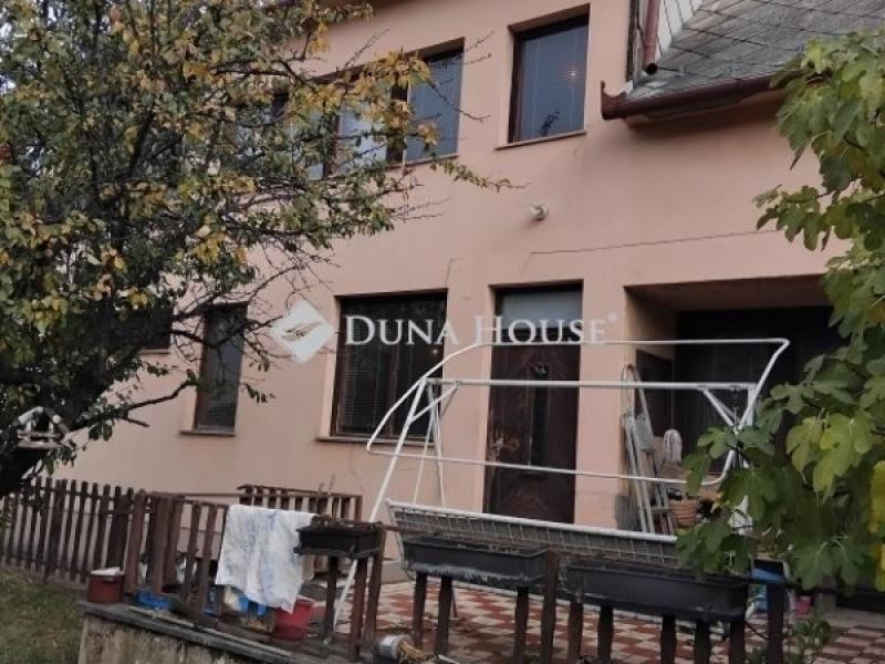 Eladó családi ház Pécs