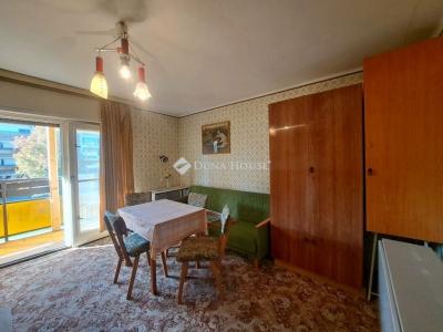 Eladó lakás Harkány