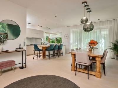 Eladó családi ház Budapest