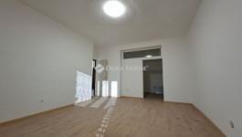 Eladó lakás Komló