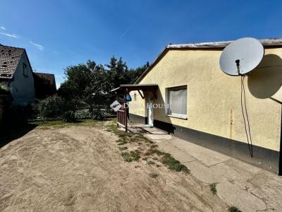 Eladó családi ház Gyál