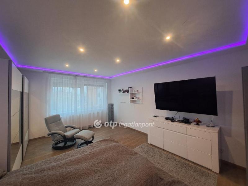 Eladó lakás Szeged