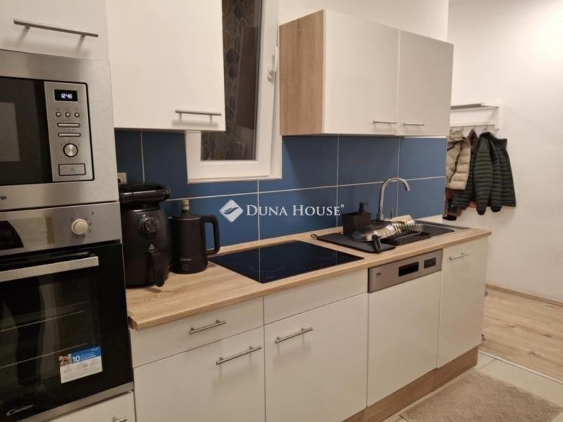 Eladó lakás Budapest