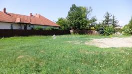 Eladó lakóövezeti telek Pusztaszabolcs