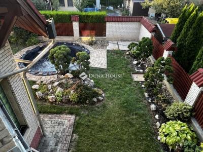 Eladó családi ház Dunaújváros