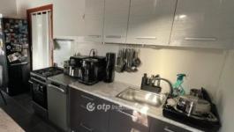 Eladó családi ház Lajosmizse