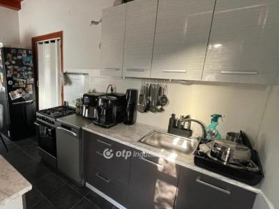 Eladó családi ház Lajosmizse