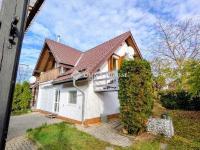 Eladó családi ház Szántód