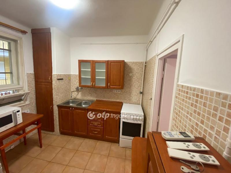 Eladó lakás Budapest