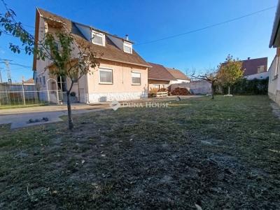 Eladó családi ház Mohács