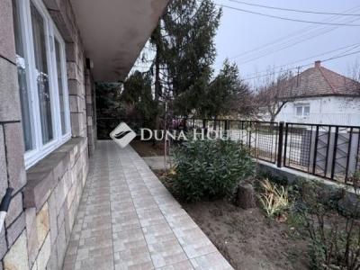 Eladó családi ház Ceglédbercel