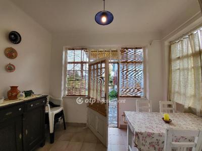 Eladó családi ház Zamárdi