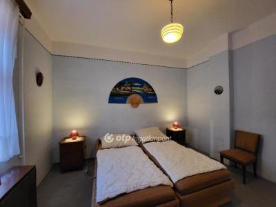 Eladó családi ház Zamárdi