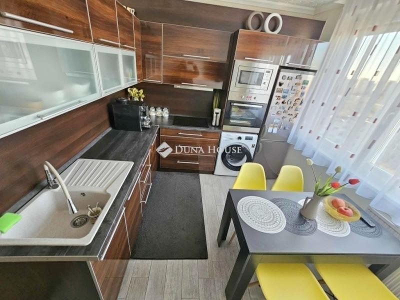 Eladó lakás Debrecen