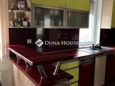 Eladó családi ház Budapest