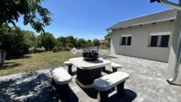 Eladó családi ház Fót