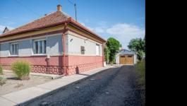 Eladó családi ház Nagykáta