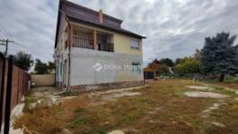 Eladó családi ház Monor