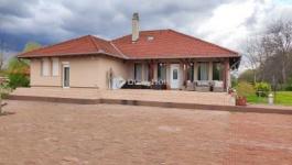 Eladó családi ház Maglód