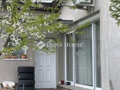 Eladó családi ház Maglód