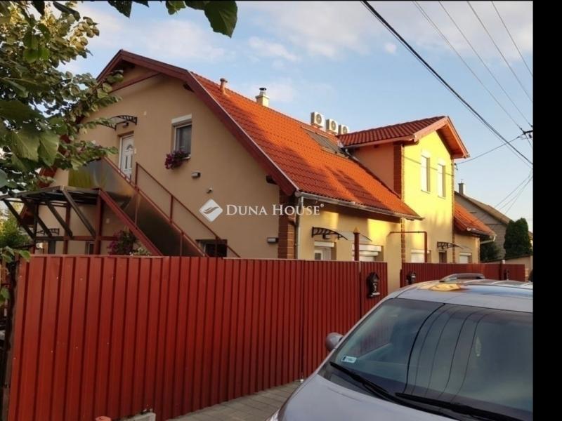 Eladó családi ház Gyömrő