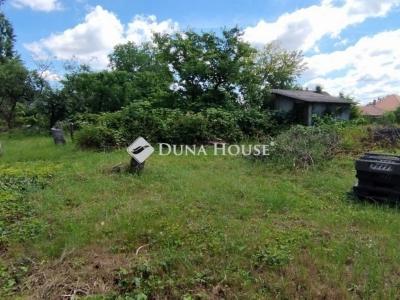 Eladó lakóövezeti telek Gyömrő