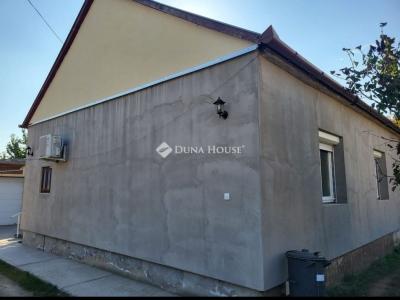 Eladó családi ház Maglód