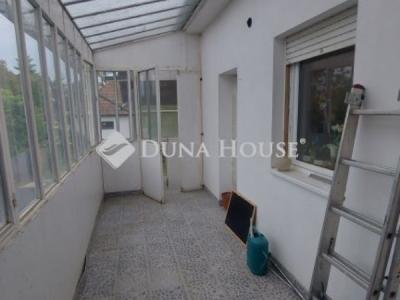 Eladó családi ház Tura