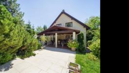 Eladó családi ház Szentendre