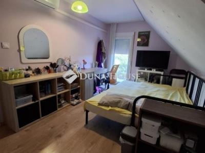 Eladó családi ház Csatár