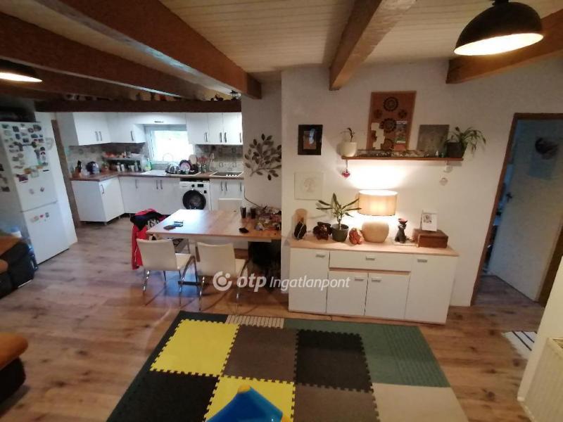 Eladó tanya Debrecen