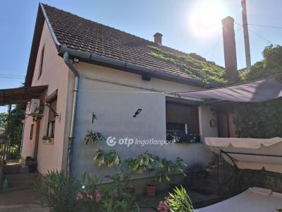 Eladó családi ház Tiszavasvári