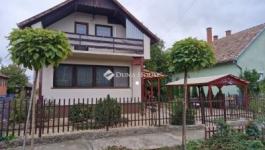 Eladó családi ház Vasad