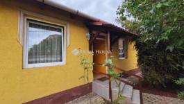 Eladó családi ház Onga