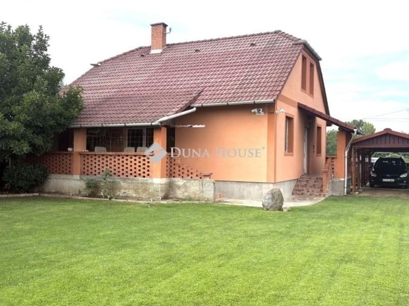 Eladó családi ház Emőd