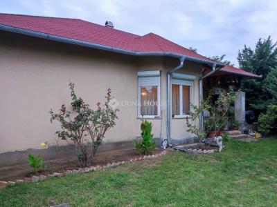 Eladó családi ház Ócsa