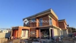 Eladó ikerház Vecsés