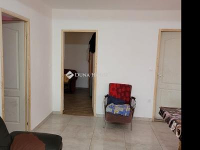 Eladó családi ház Esztergom