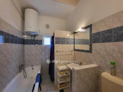 Eladó családi ház Zamárdi