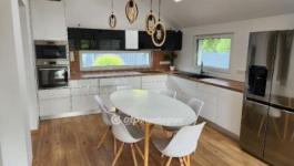 Eladó családi ház Velence